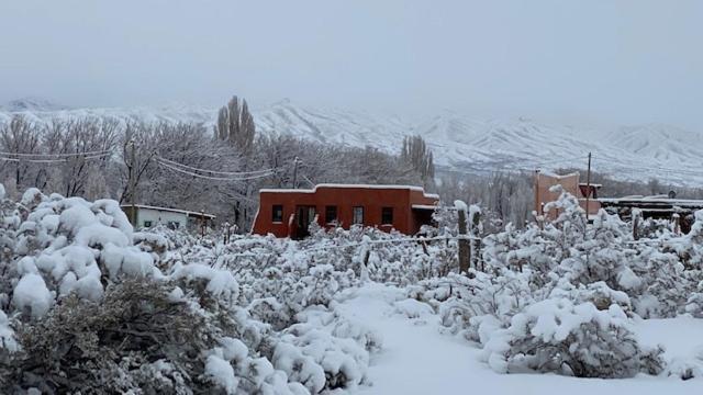 Mamuna Posada Un Lugar Para Disfrutar De A Dos 乌斯帕亚塔 外观 照片